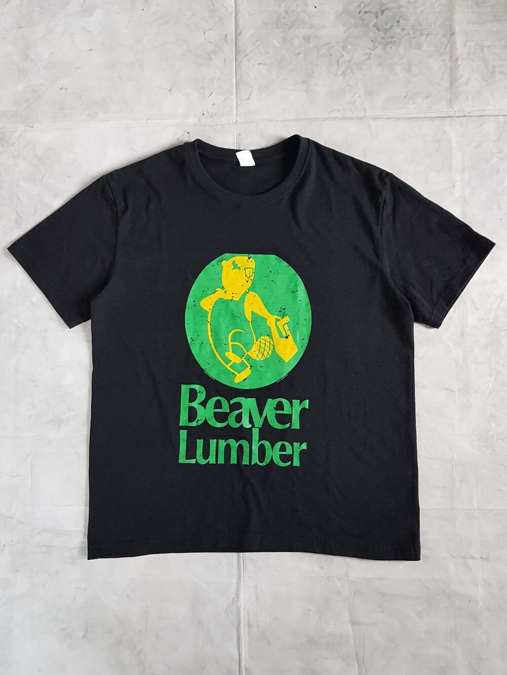 MODERN BEAVER LUMBER GRAPHIC T-SHIRT